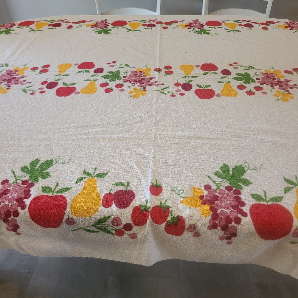 VTG Granny Cottagecore Terrycloth Fruit Tablecloth 80" x 52"
